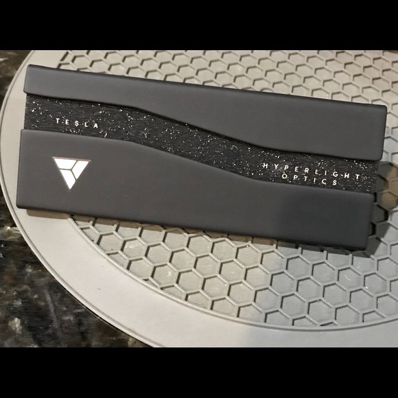Authentic Tesla Hyperlight☝️It’s NOT regular 🕶 - Picture 3 of 11